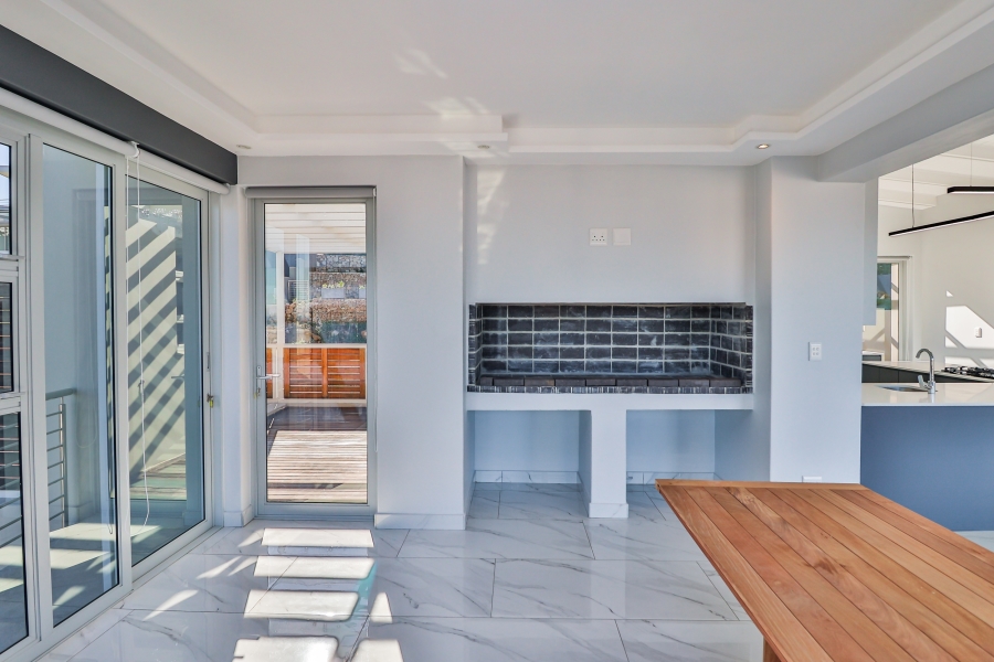 To Let 5 Bedroom Property for Rent in Fairhaven Country Estate Western Cape